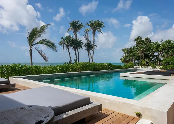 Luxury 3br Tankah Rooftop *